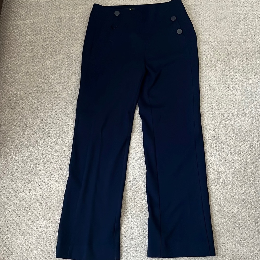 LOFT navy blue flat front sailor detail buttons straight side zip pants‎ Sz 4
